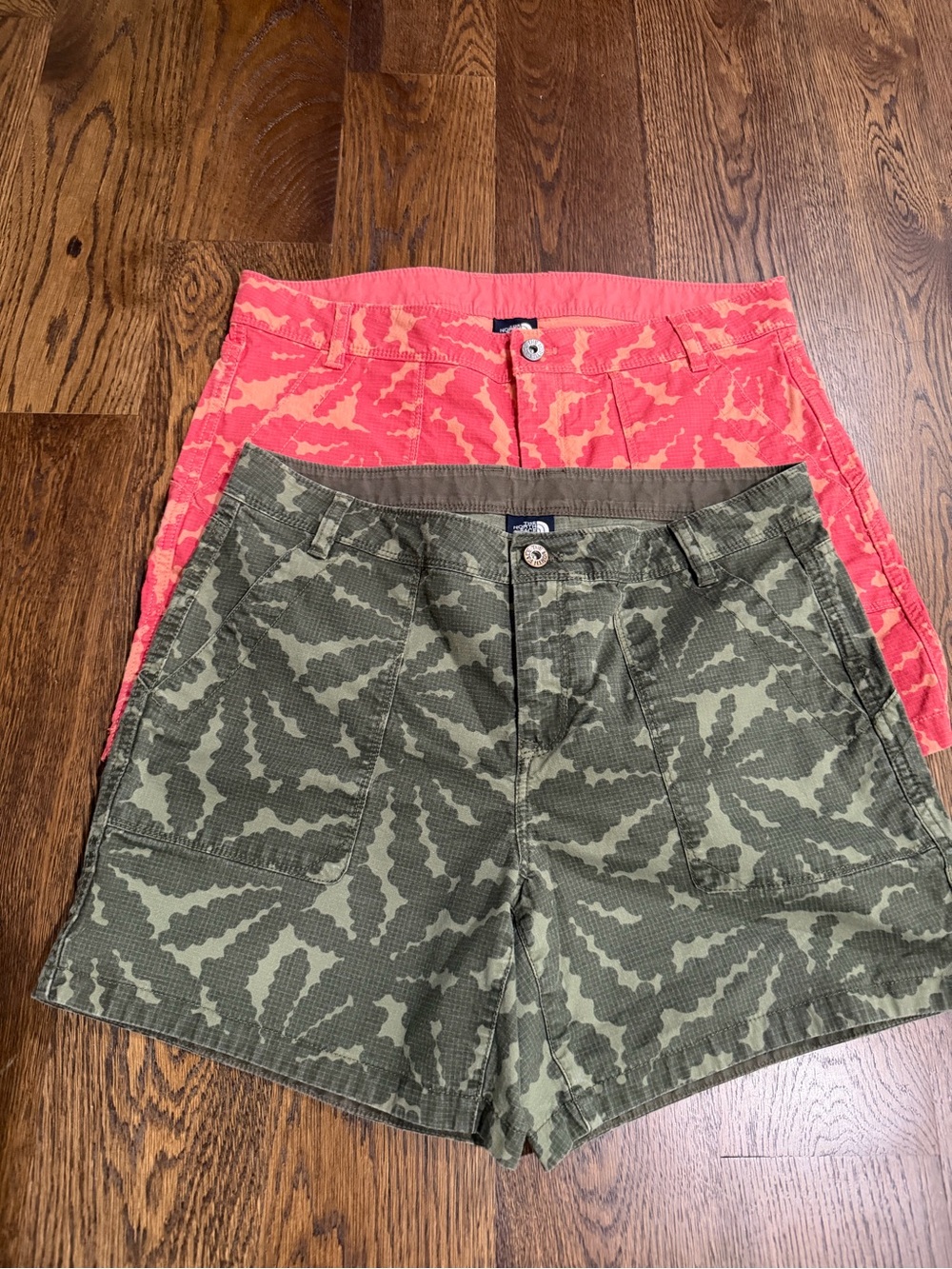 The North Face Women's Ridgeside Shorts (set of 2)